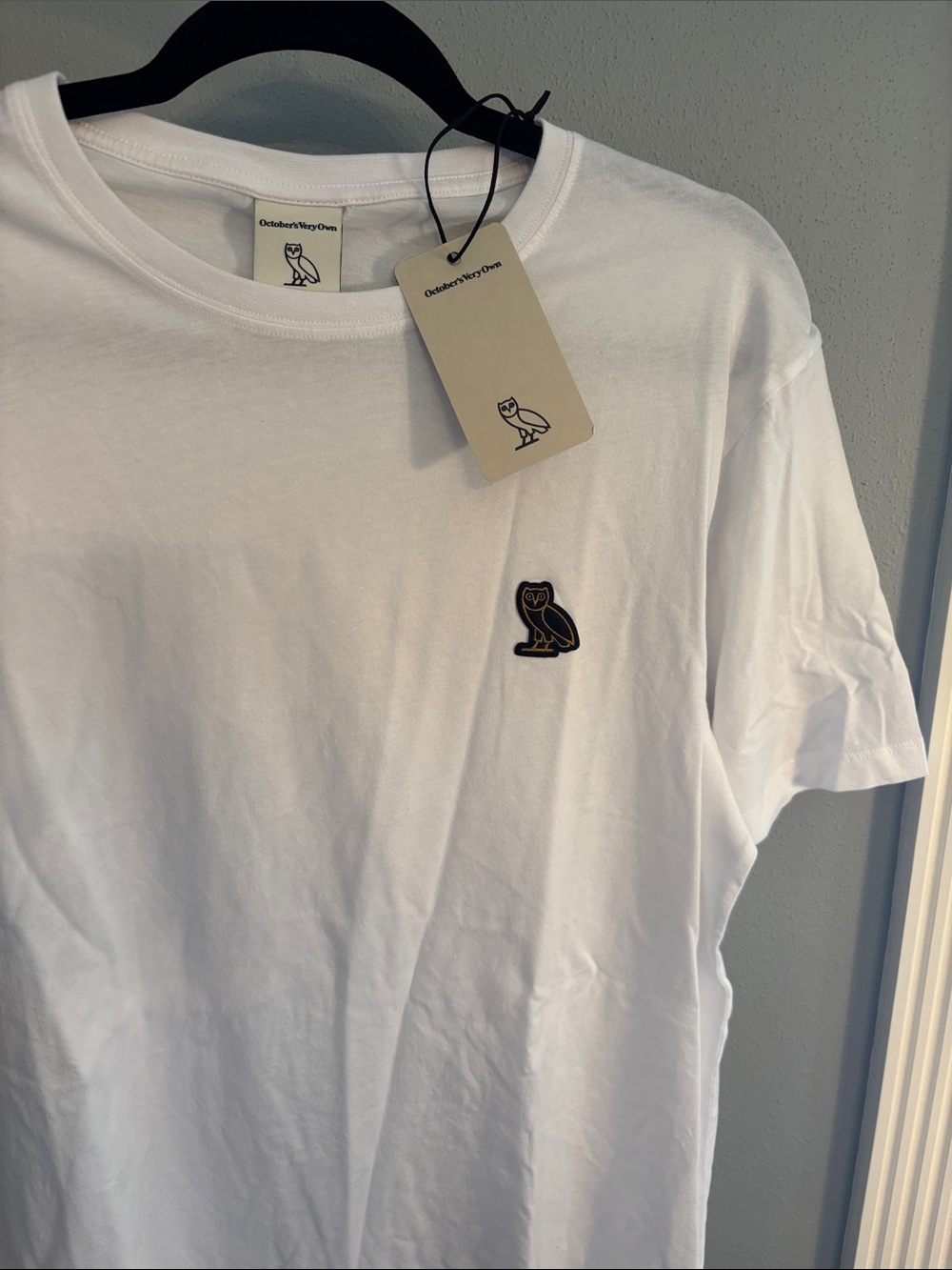 October's Very Own (OVO) Classic White Owl Logo Tee, SZ L, NWT